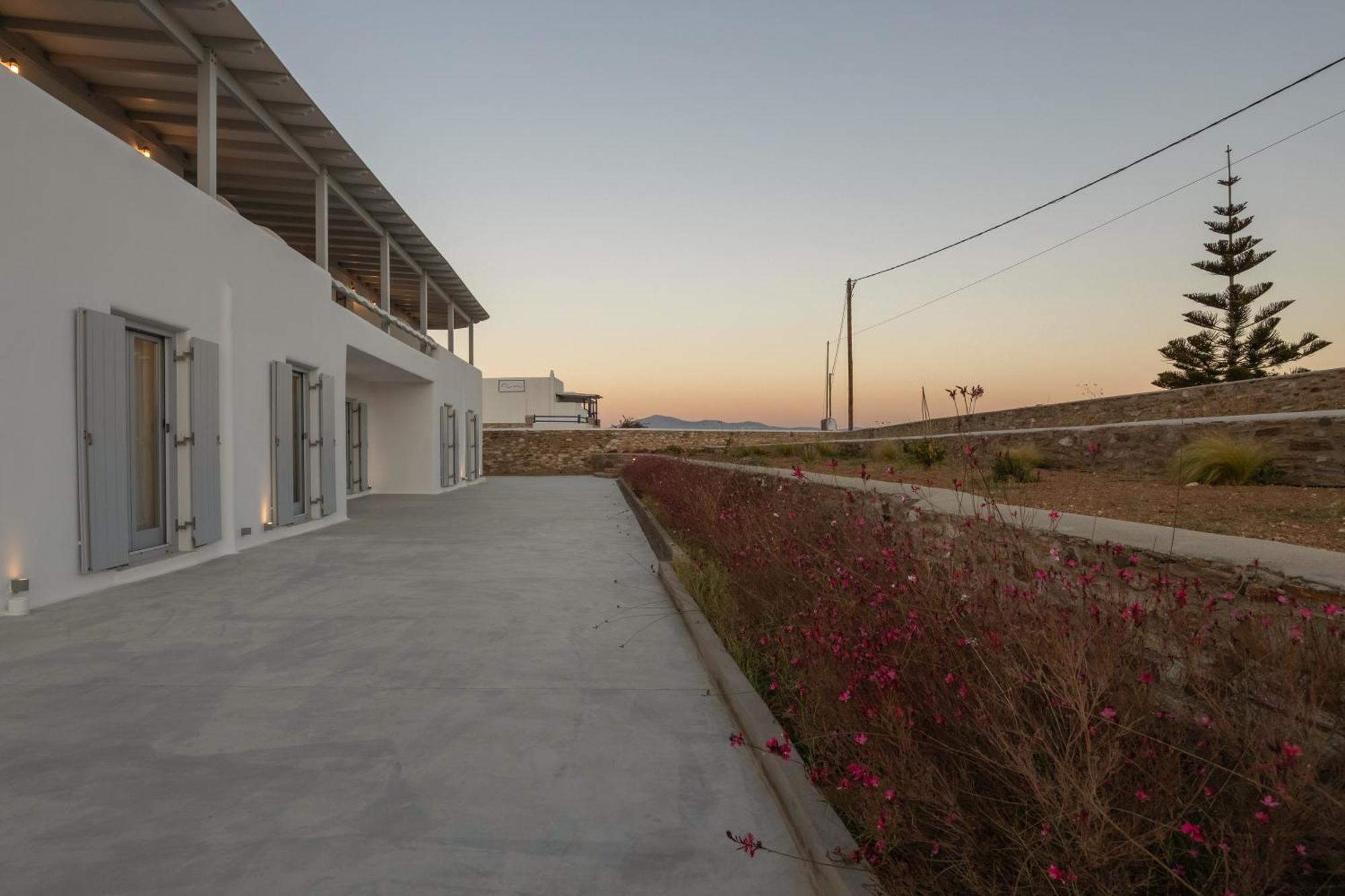 Paros Melodia Apartments لوغاراس المظهر الخارجي الصورة
