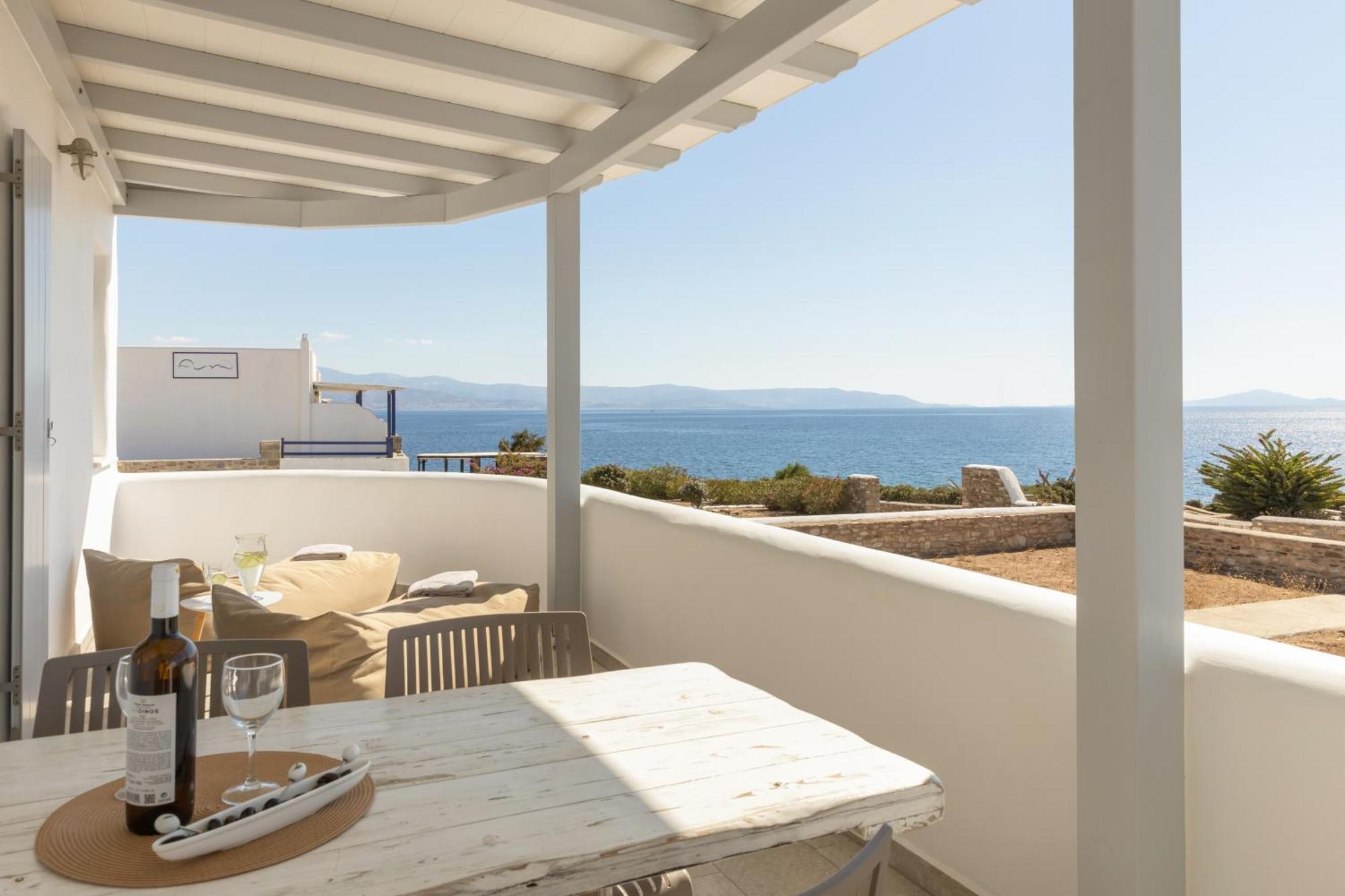 Paros Melodia Apartments لوغاراس المظهر الخارجي الصورة